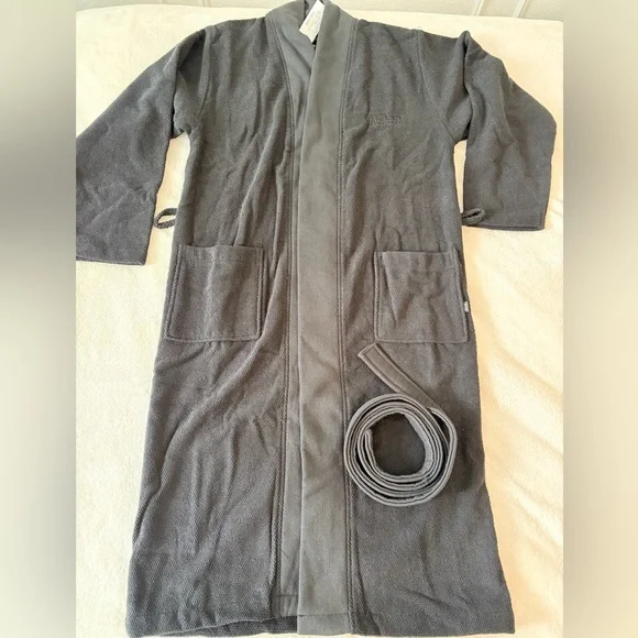 Hugo Boss Charcoal Gray Men's Robe - Picture 1 of 4